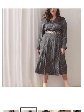 NWT- Size 20 Additionelle Gray Polka Dot Button-Front Midi Dress